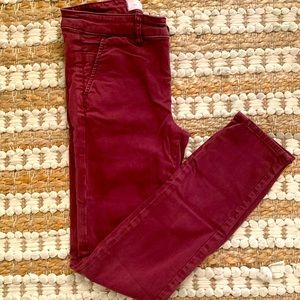 Hei Hei 27 Burgundy